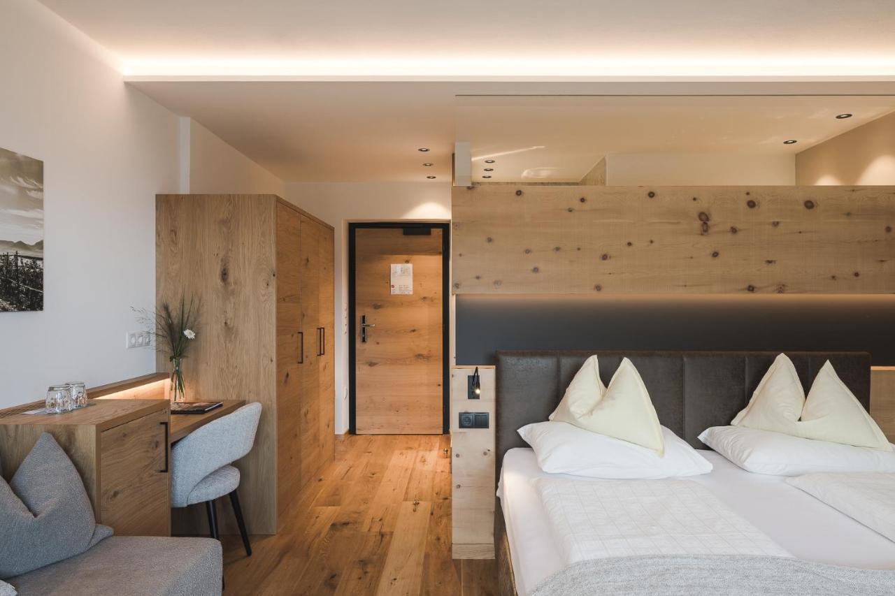 Naturhotel Gruberhof Schenna Buitenkant foto