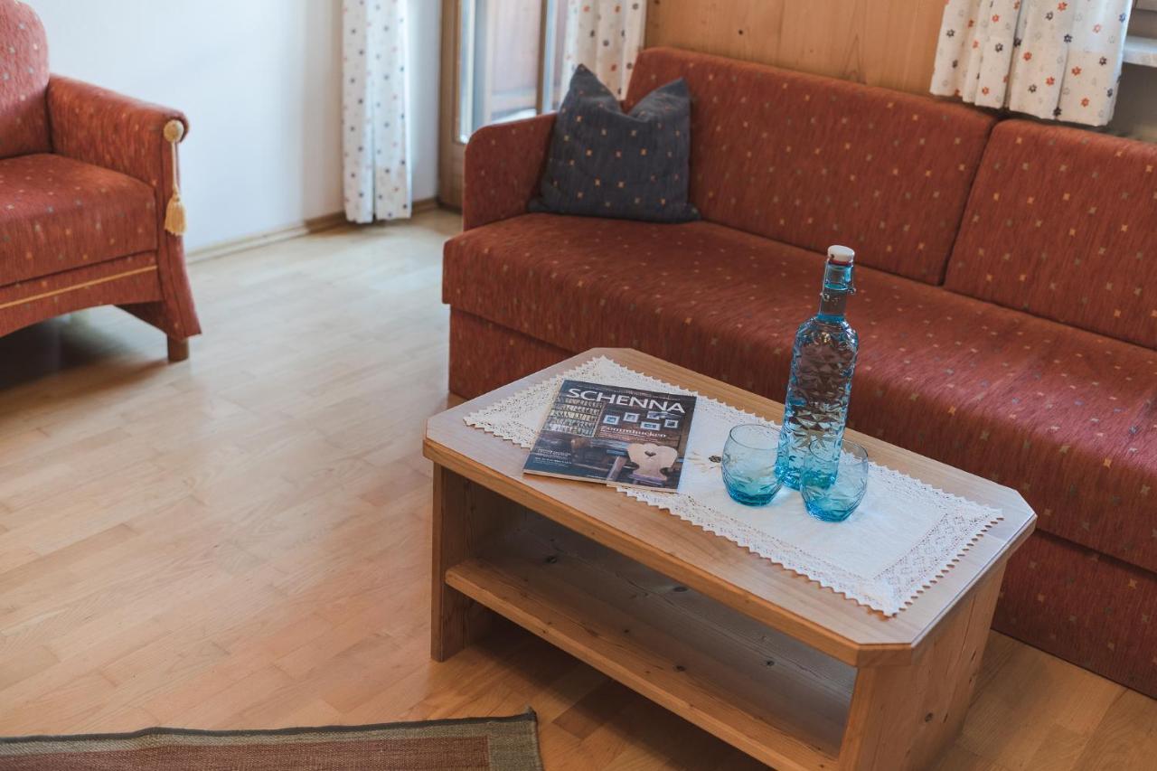 Naturhotel Gruberhof Schenna Buitenkant foto