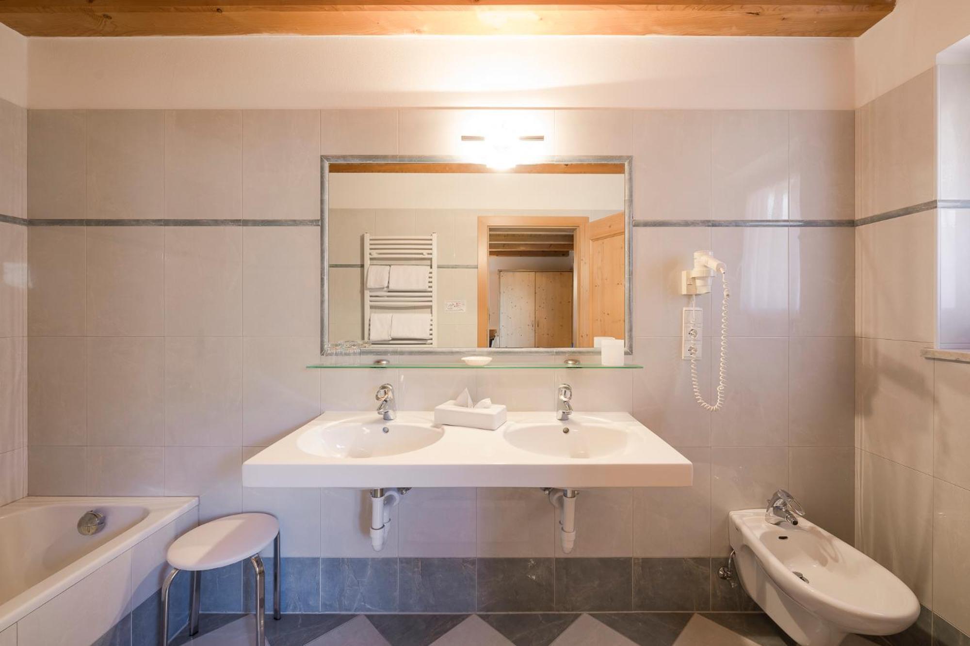 Naturhotel Gruberhof Schenna Buitenkant foto