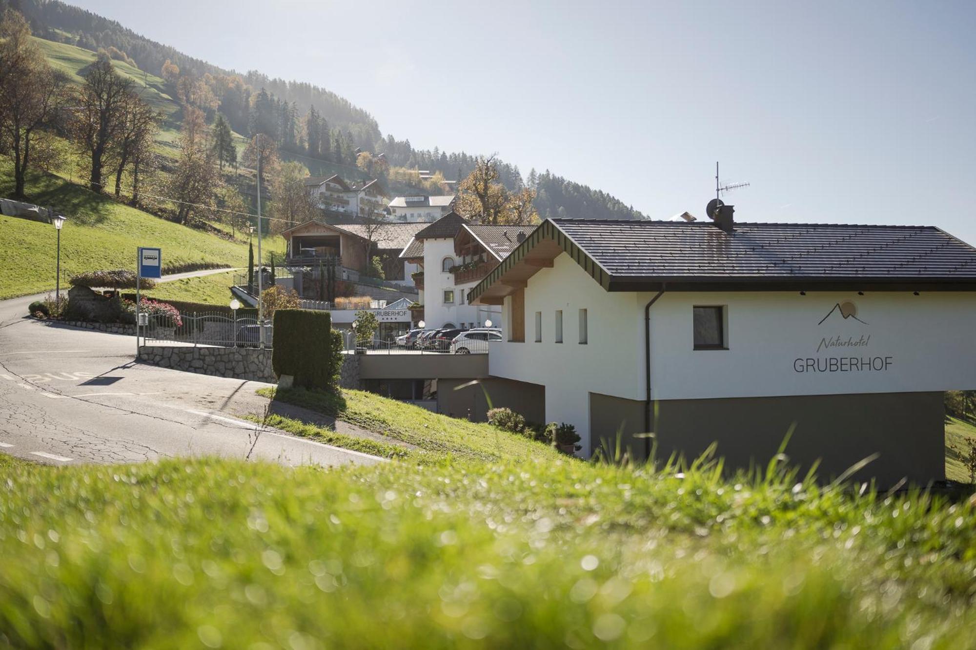 Naturhotel Gruberhof Schenna Buitenkant foto