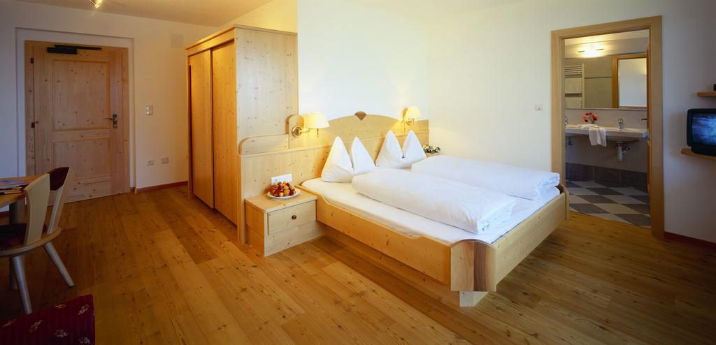 Naturhotel Gruberhof Schenna Buitenkant foto
