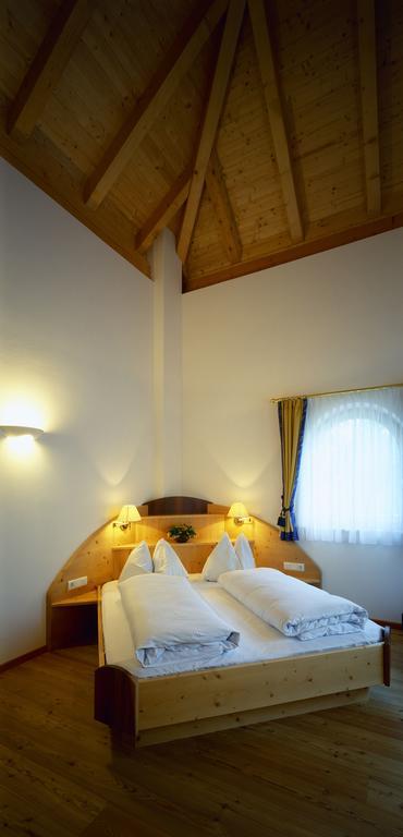 Naturhotel Gruberhof Schenna Buitenkant foto